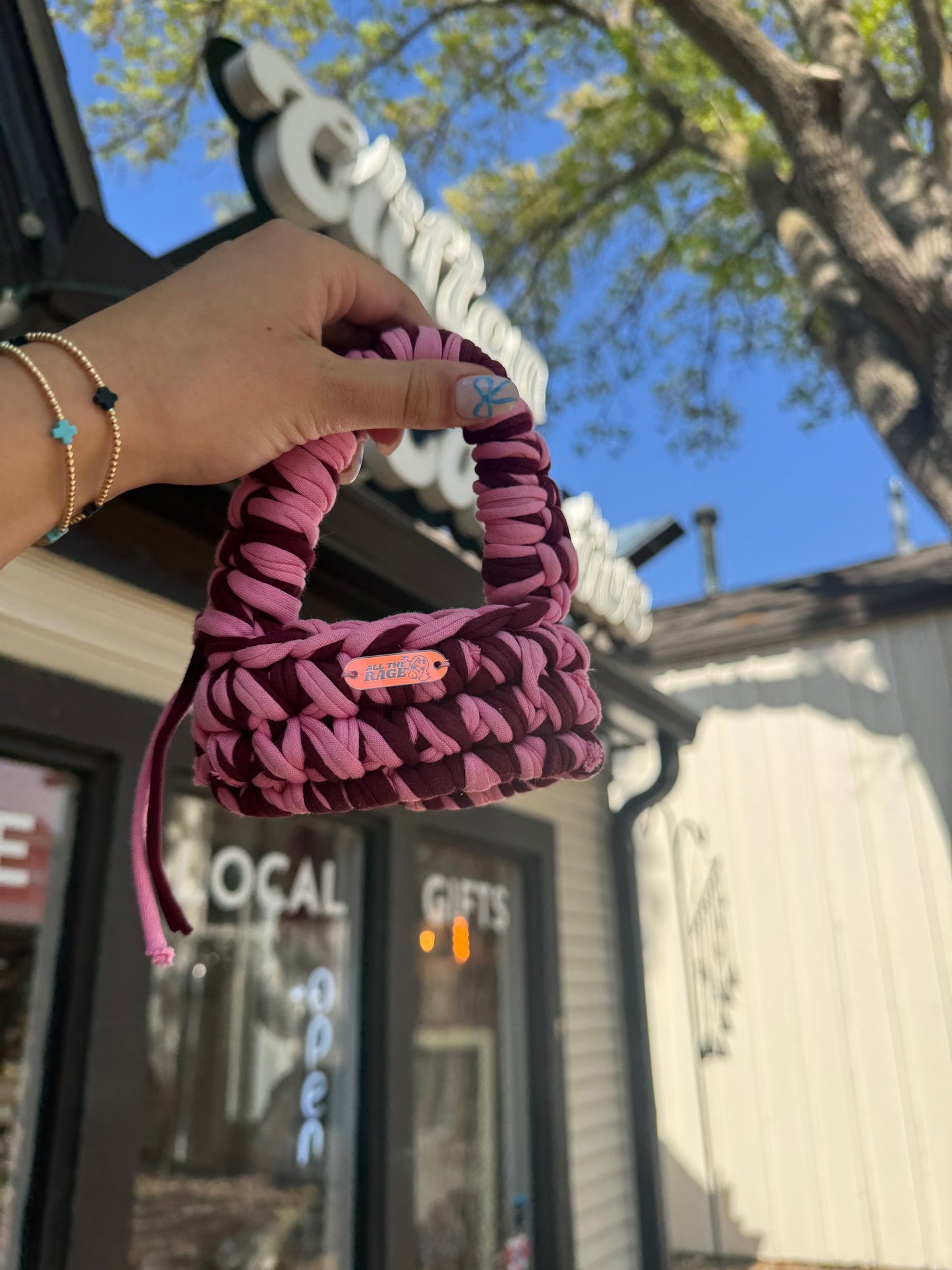 Coffee Clutches
