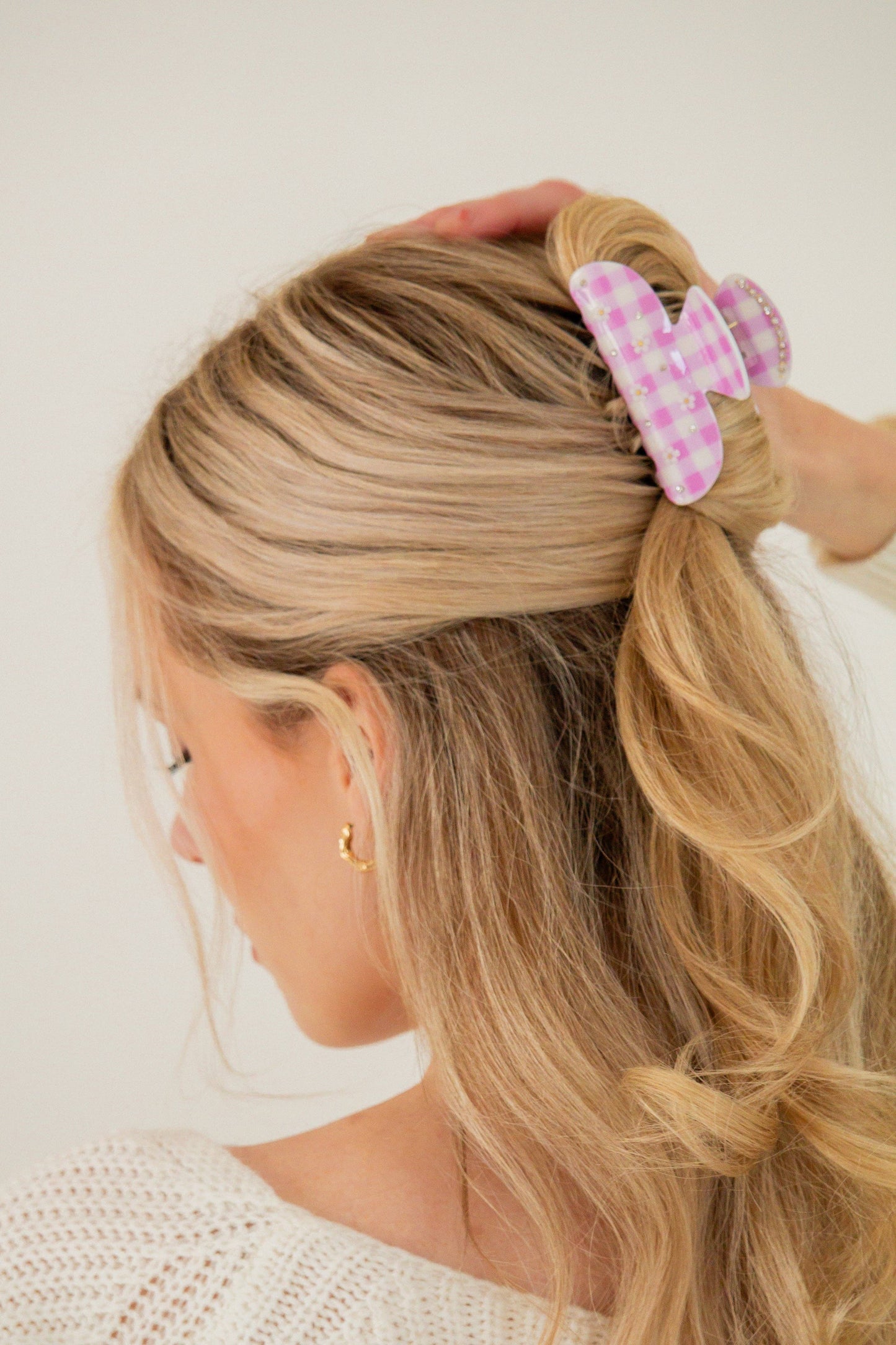 Daisy Checked Claw Clip