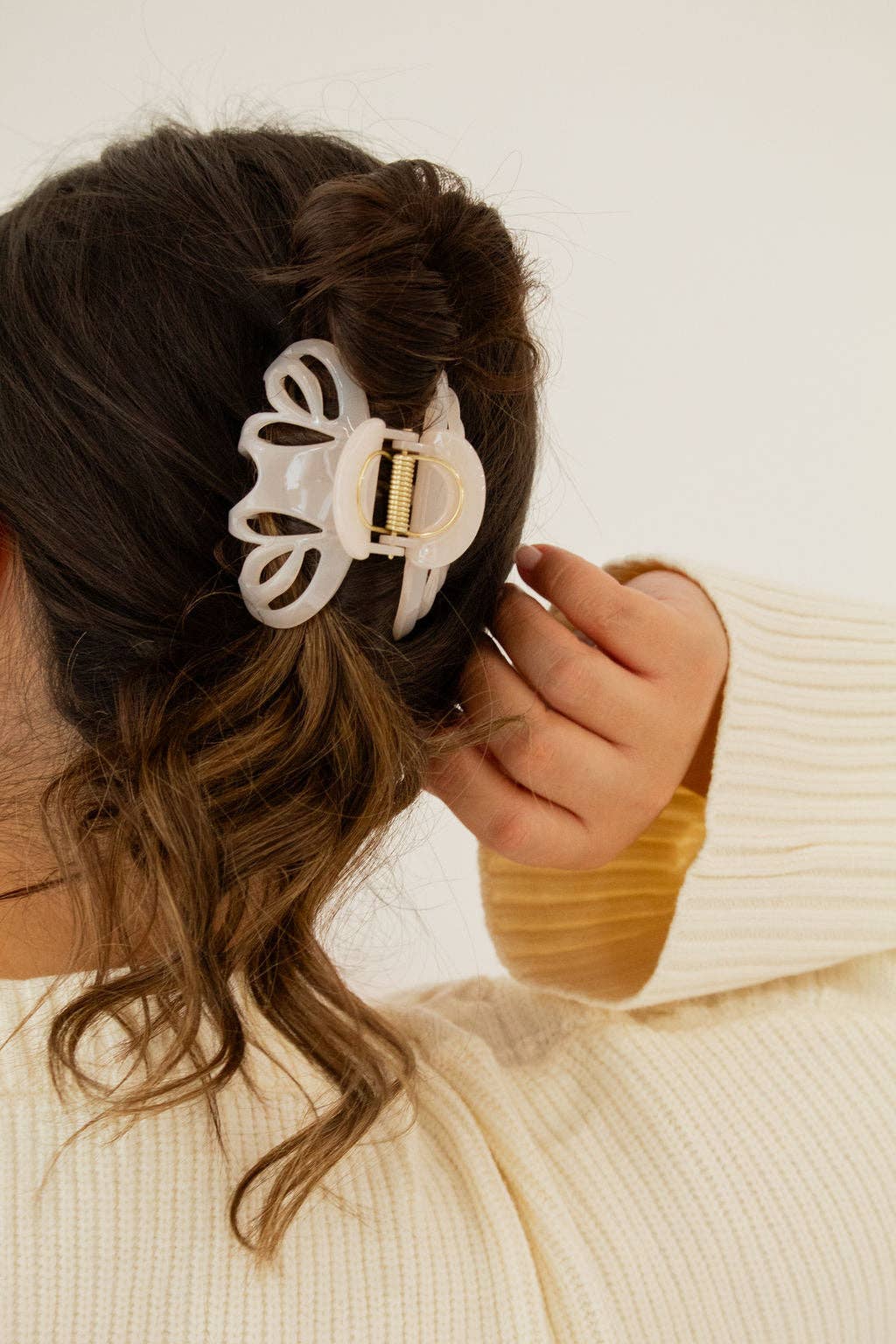 Hazy Pale Pink Claw Clip