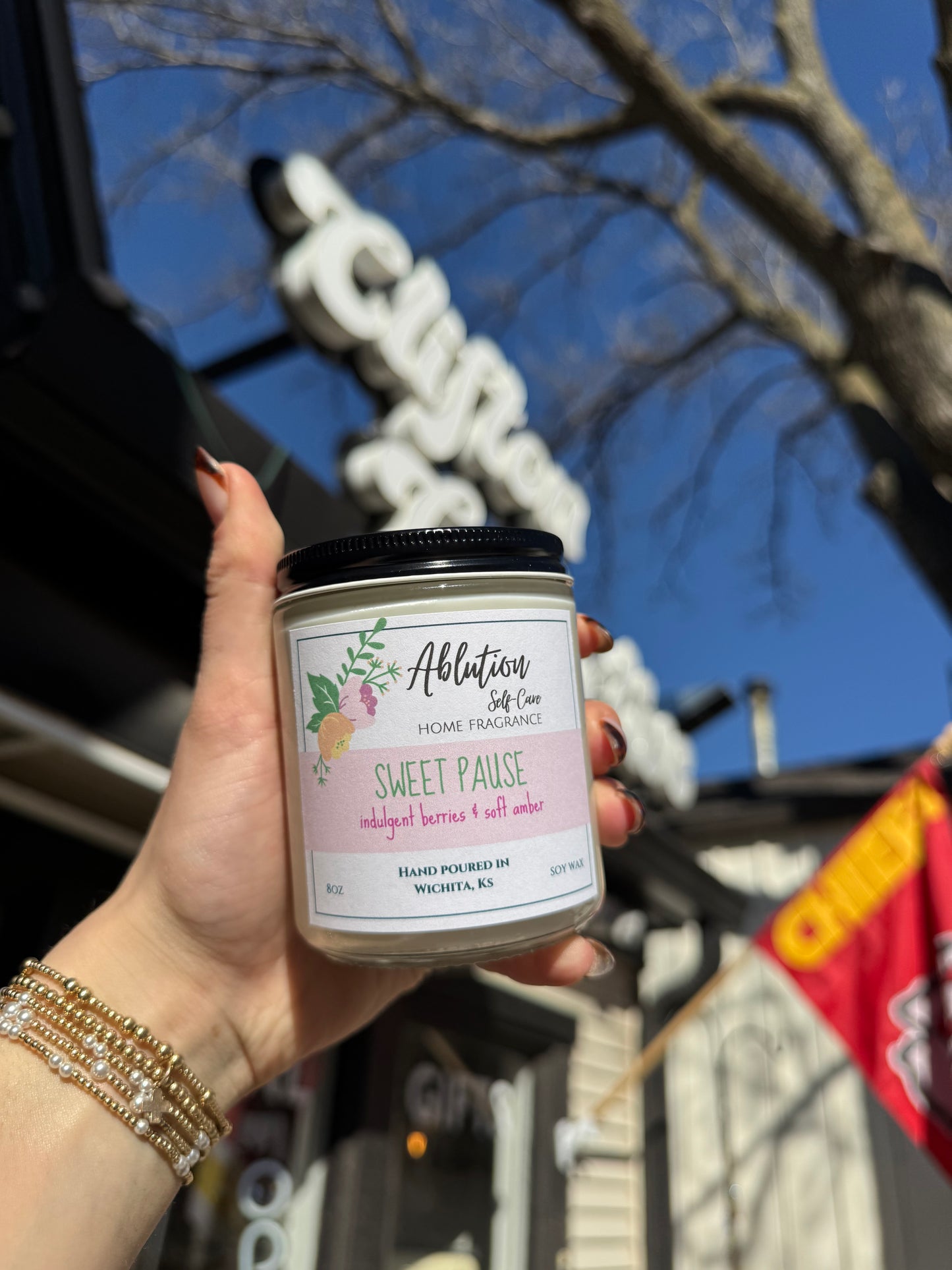 Sweet Pause Soy Candle