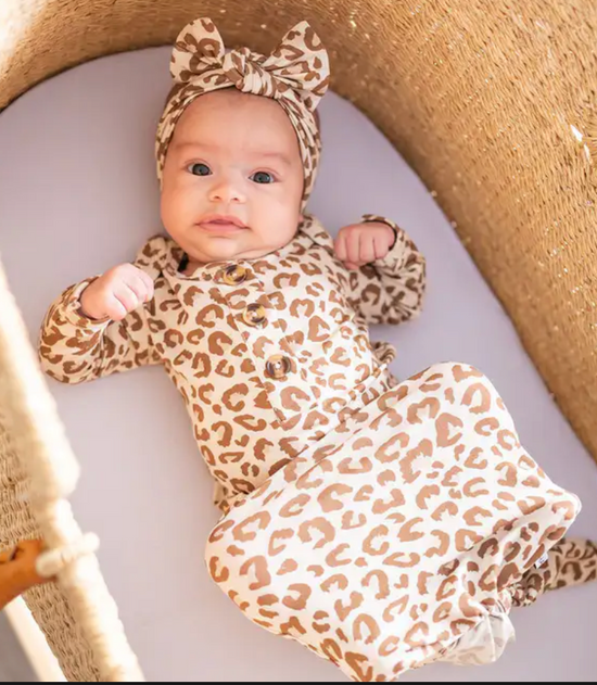 Load image into Gallery viewer, Leopard Knotted Baby Gown
