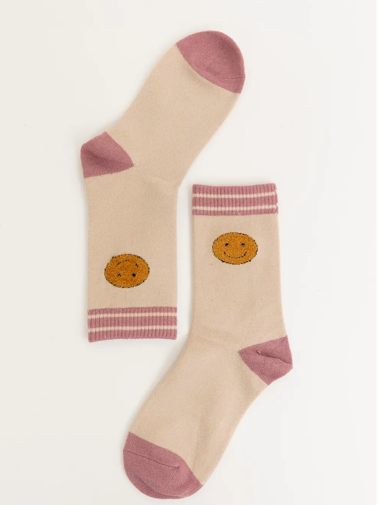 Load image into Gallery viewer, Smiley Face Embroidered Crew Socks
