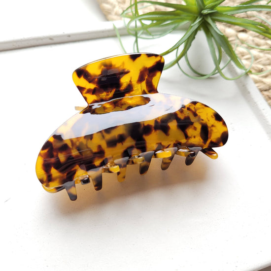 Load image into Gallery viewer, Candace Hair Claw Tortoise

