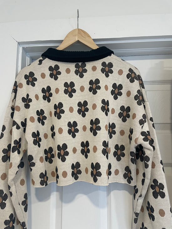 Floral Pattern Knit Top with Collar