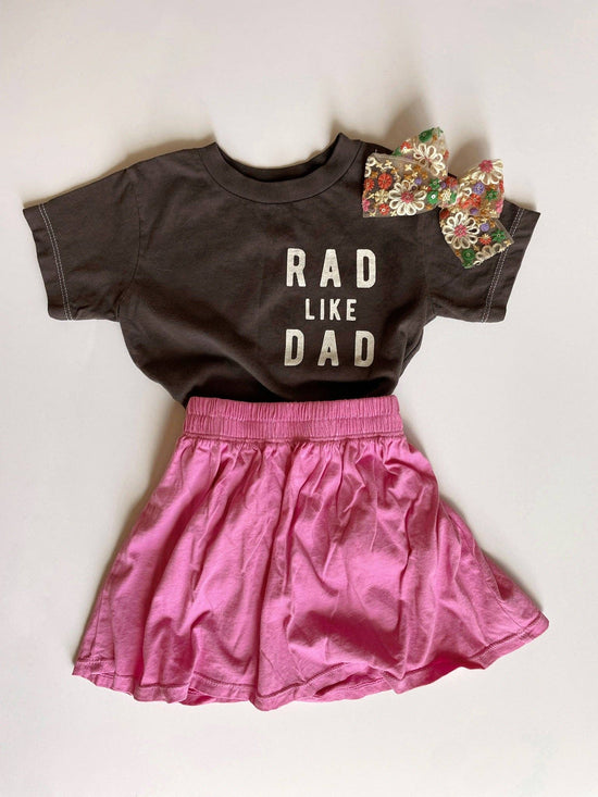 Load image into Gallery viewer, Rad Like Dad grey Unisex Tee
