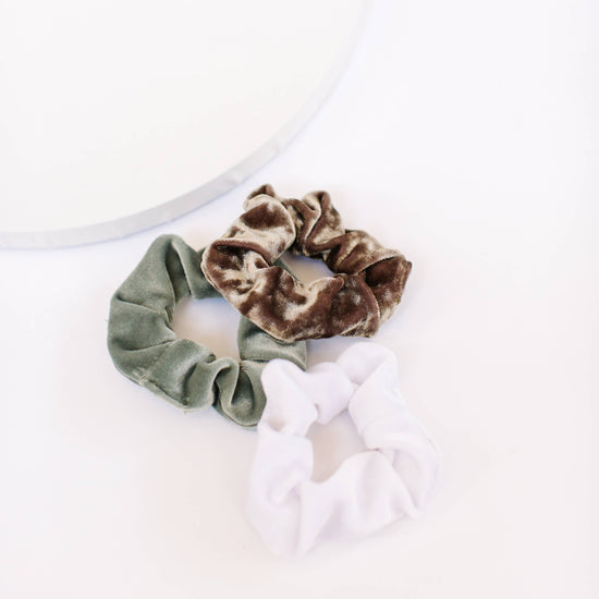 Load image into Gallery viewer, Fawn Scrunchie

